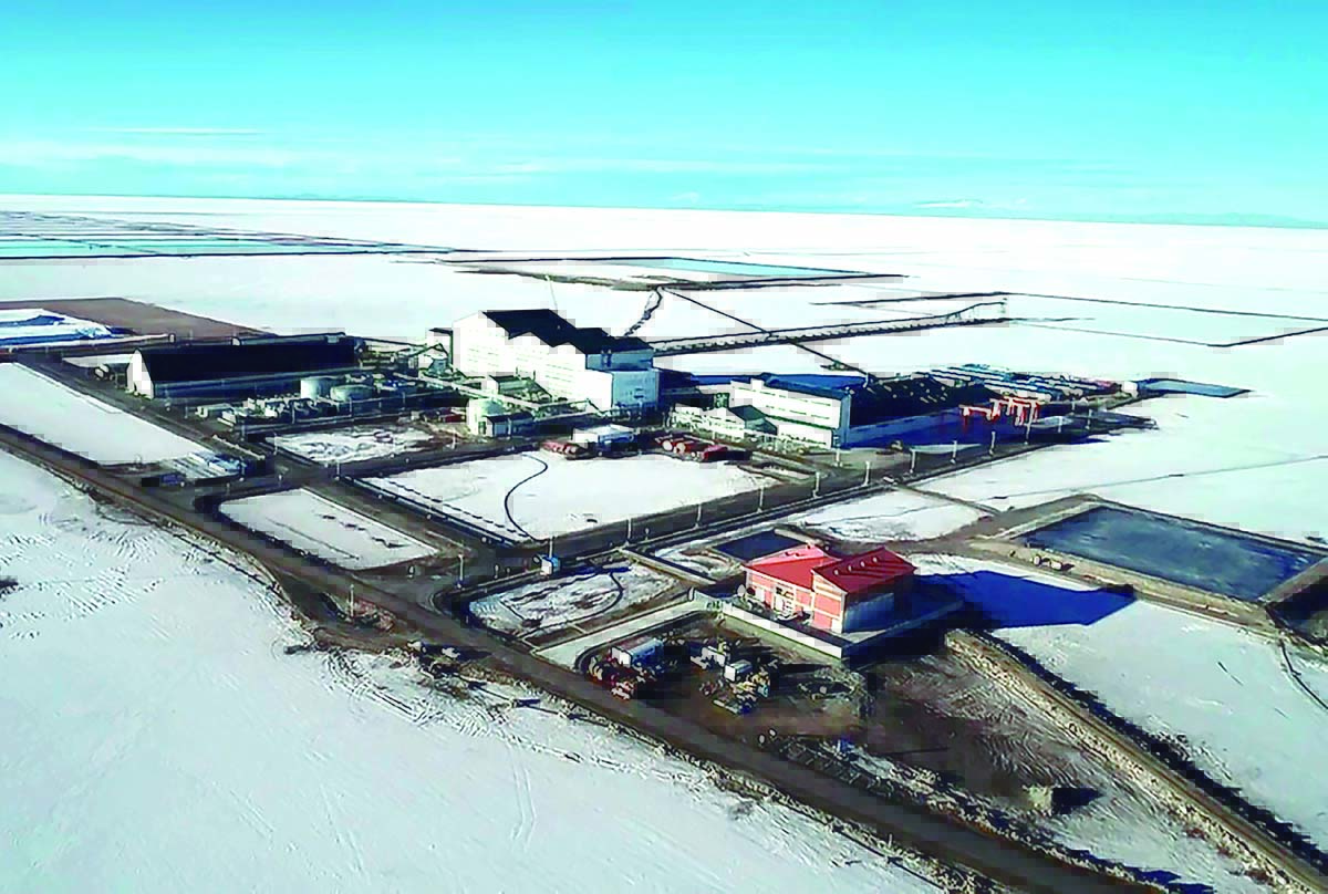Nueve empresas realizarán pruebas piloto en el Salar de Uyuni para la extracción directa del litio