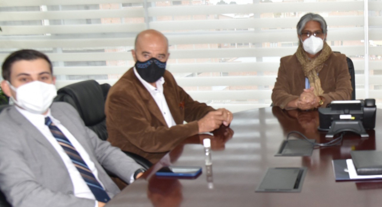 Misión del Parlamento del Mercosur llega para acompañar los comicios y reunirse con el Procurador