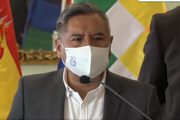 Canciller exhorta a gobiernos subnacionales a agilizar la vacunación contra el COVID-19