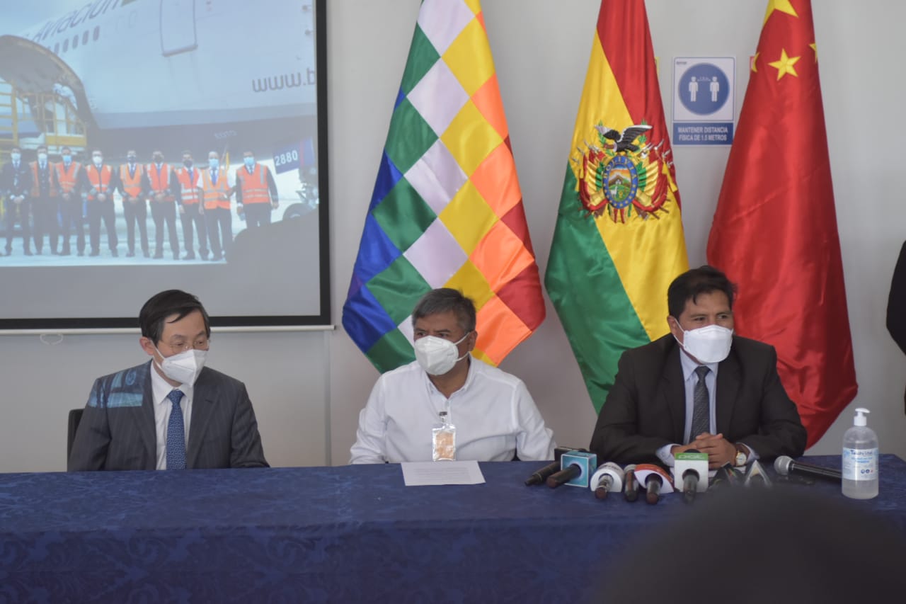 Gobierno firma convenio con la empresa China Meheco Group para la compra de medicamentos contra el COVID-19