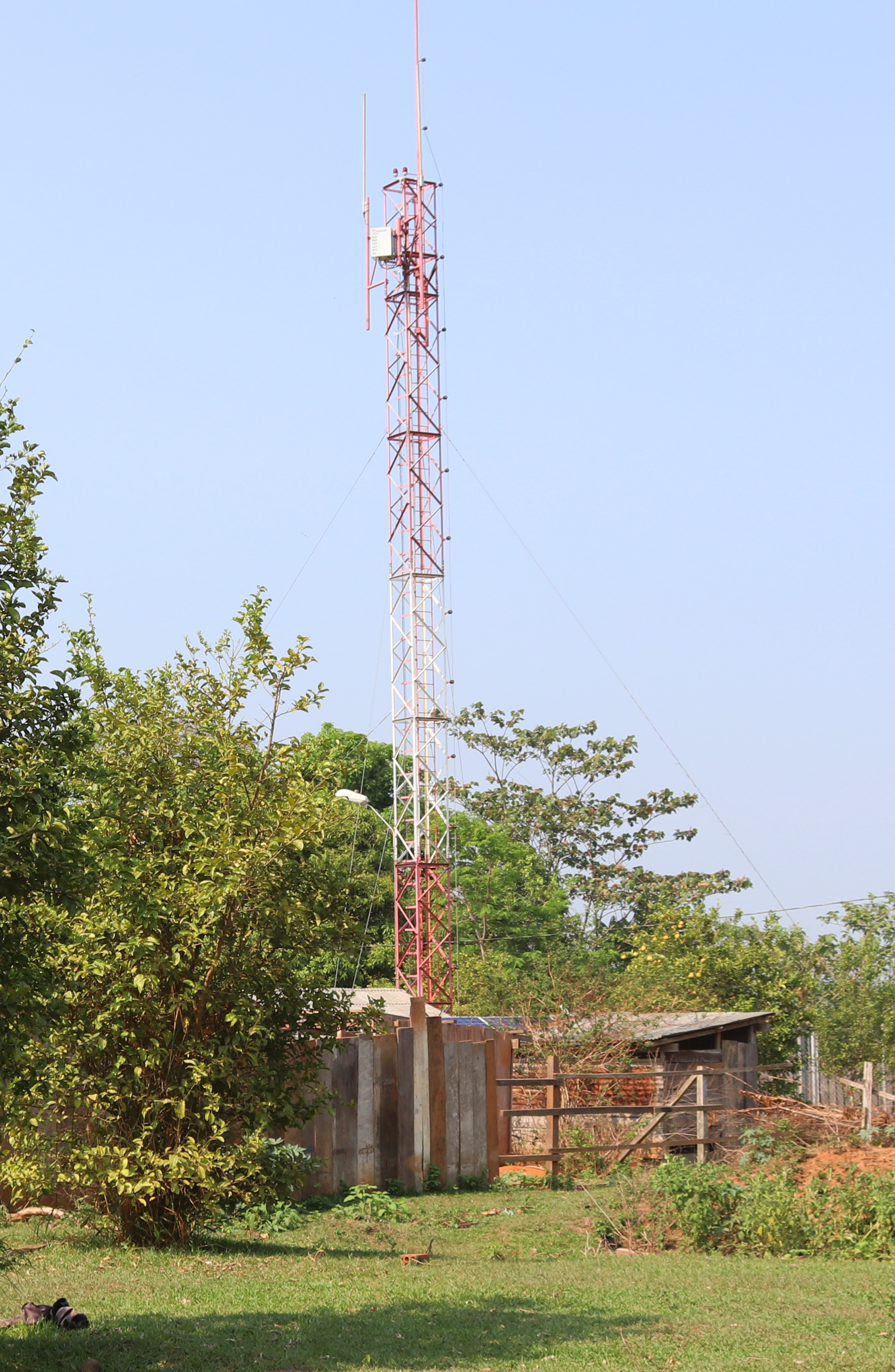 Pando: Palma Real y comunidades aledañas se benefician con modernización de equipos de Entel