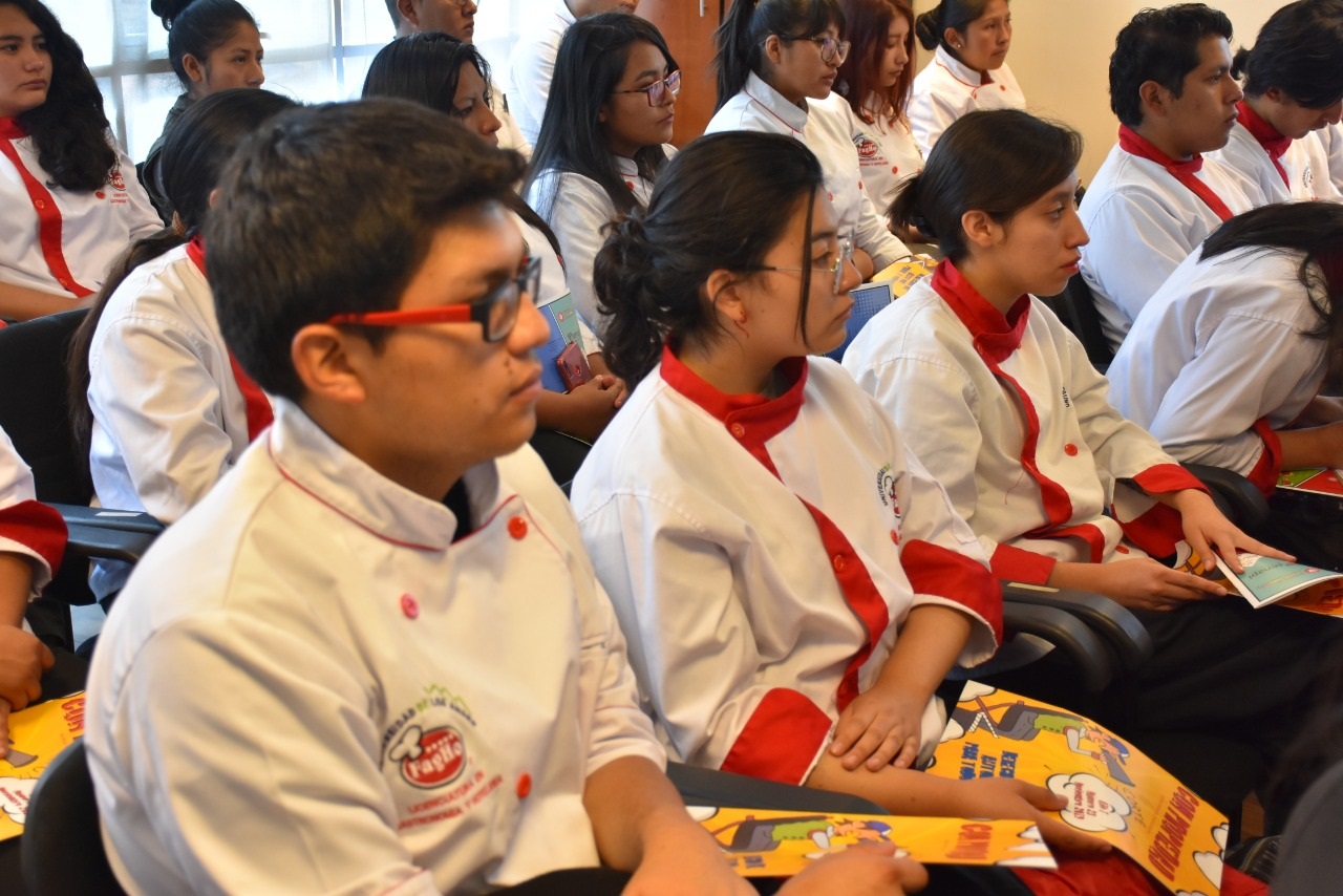 Senapi exhorta a registrar la propiedad intelectual