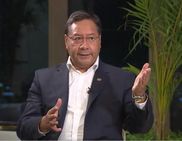 Presidente: Las remesas crecieron en 6% y la crisis económica está quedando atrás