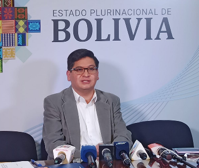 Economía enumera ocho diferencias entre el crédito otorgado por el FMI al gobierno de facto y la actual distribución de recursos