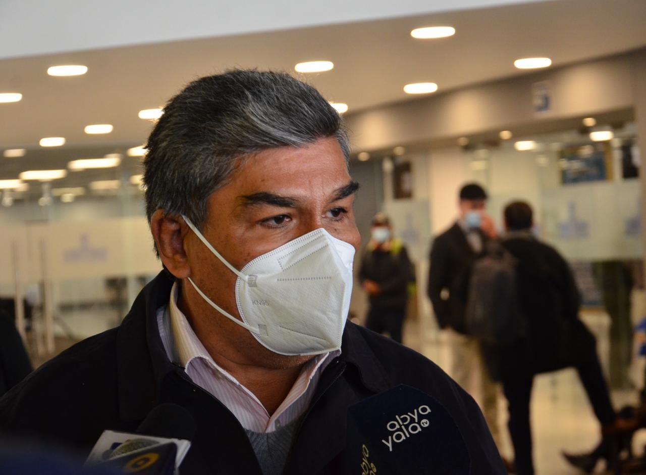 Senador Torres: Rómulo Calvo y Fernando Camacho son la expresión de la confrontación en Bolivia