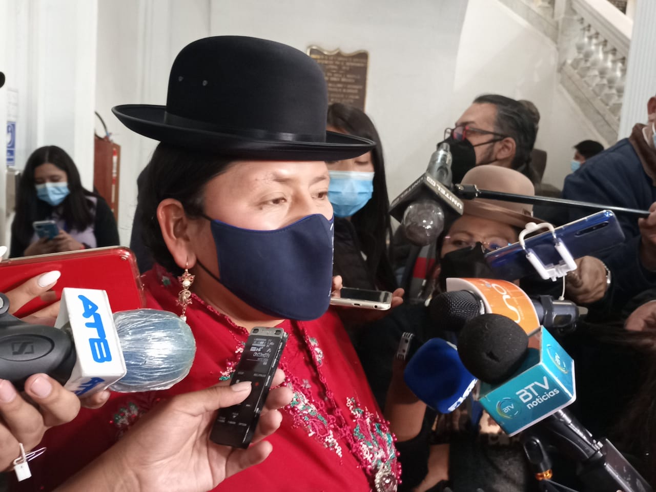 Senadora Velasco ratifica apertura al diálogo para reglamentar Ley 1386