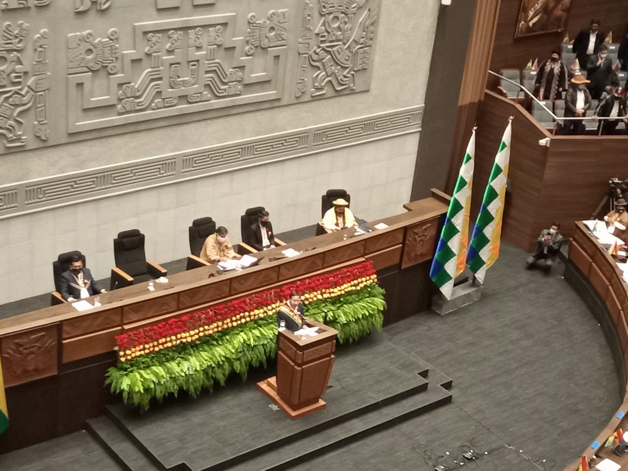 Califican de “bajeza” y “comportamiento infantil” interrupción de opositores al mensaje presidencial del 6 de agosto