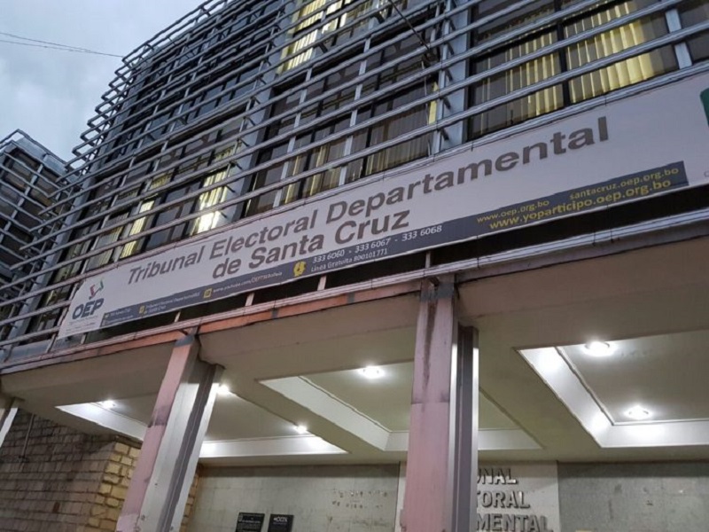 Fiscalía exime de culpa a exvocales del TED de Santa Cruz por caso fraude electoral