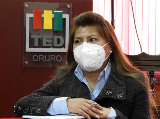 Eligen a Zelma López como presidenta del TED Oruro