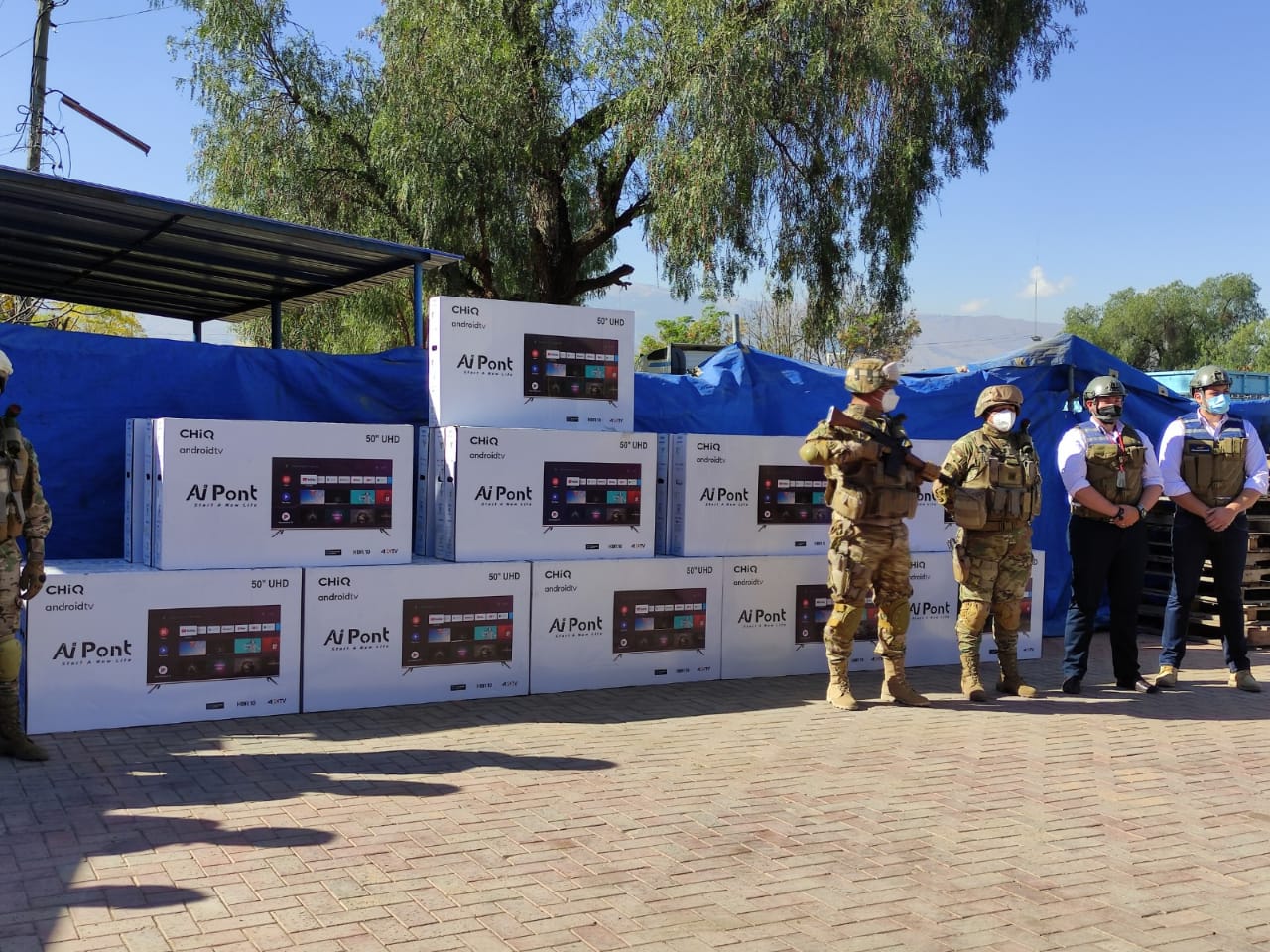 Aduana comisa en Cochabamba 40 televisores de última generación valuados en Bs 62.640