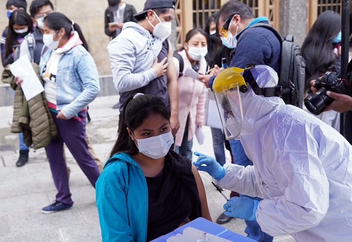 Segundas dosis de la vacuna Sputnik V comenzarán a ser aplicadas el martes