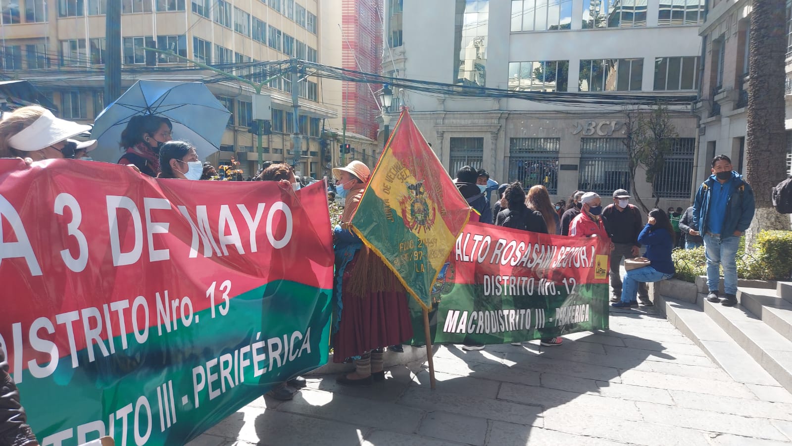 La Paz: Vecinos denuncian que alcalde Arias incrementó en 84% la tasa de aseo urbano y se declaran en emergencia