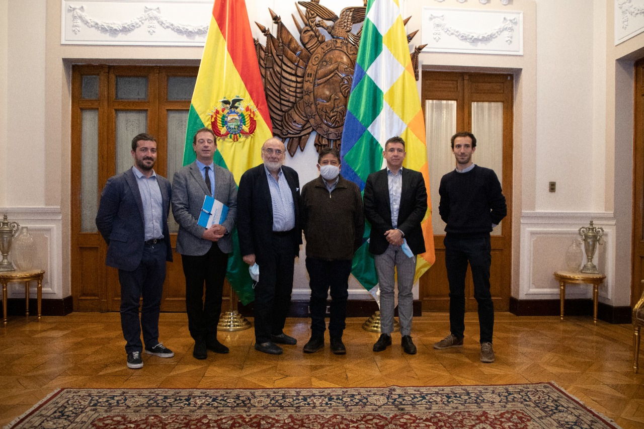 Vicepresidente se reunió con empresarios franceses y UNODC para impulsar proyectos de desarrollo productivo