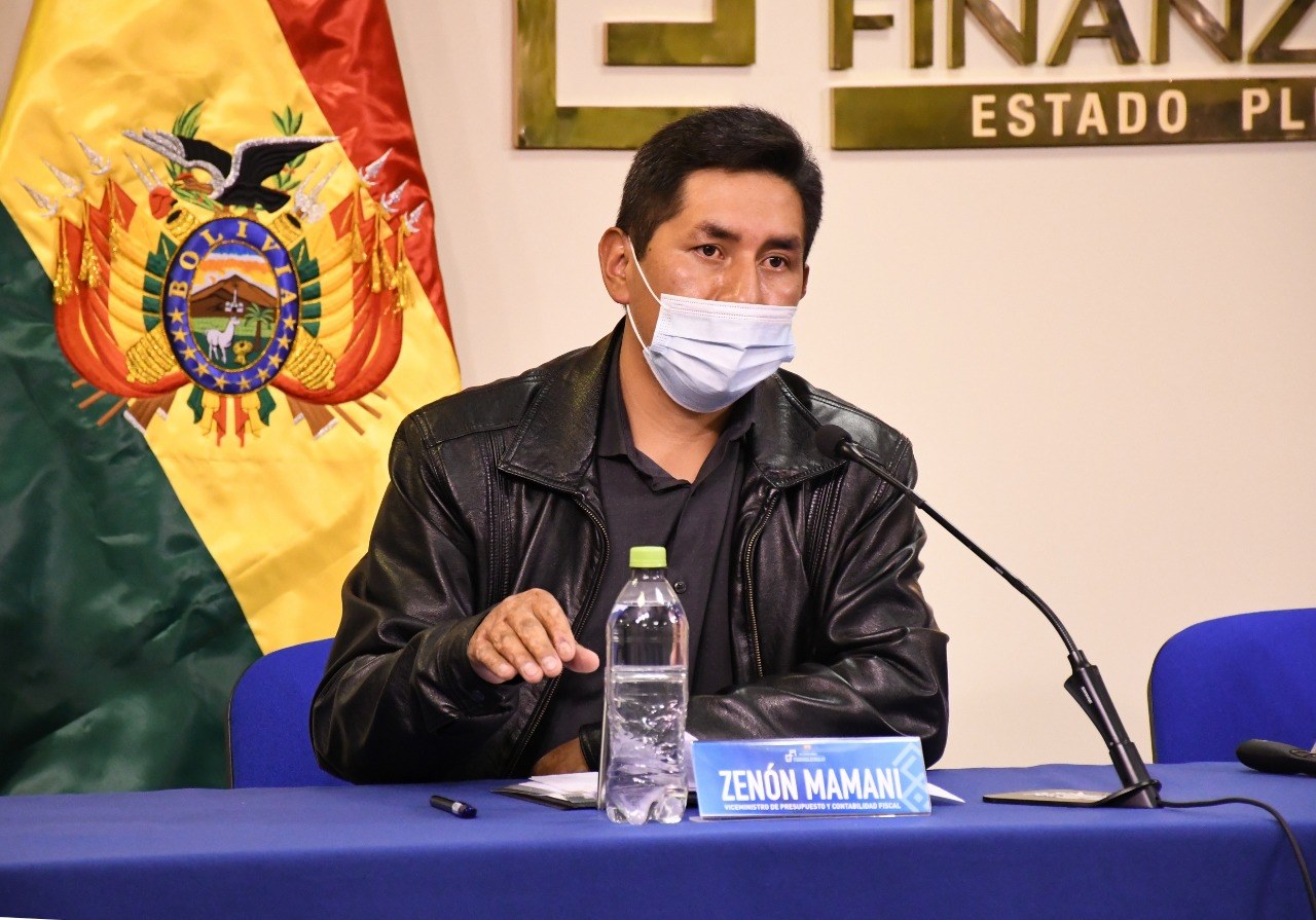 Gobierno niega haber desahuciado entrega de recursos para fortalecer sistema público de salud