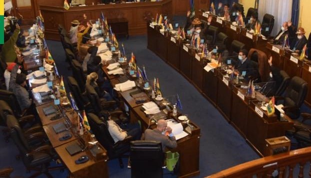 Senado aprueba con modificaciones el proyecto de Ley de Emergencia Sanitaria y lo envía a Diputados