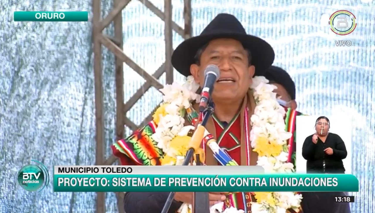 Choquehuanca entrega sistema de prevención contra inundaciones en Toledo