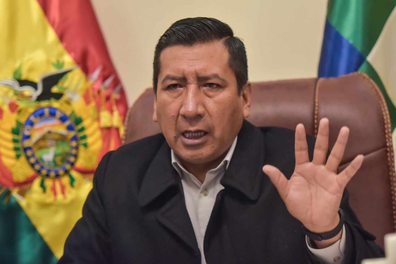 Presidente de Diputados destaca que Ley de Emergencia Sanitaria estandarice precios de medicamentos y controle clínicas privadas