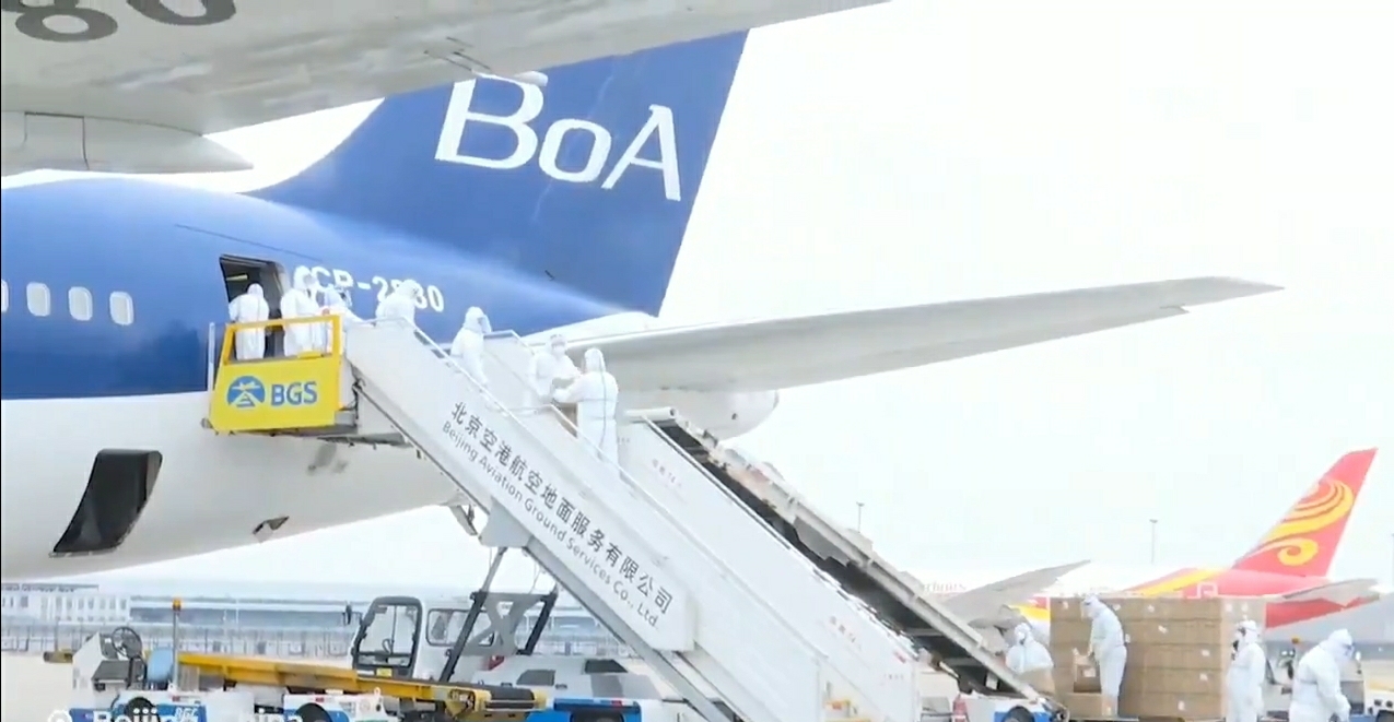 Respiradores e insumos de bioseguridad que abandonó el régimen de Áñez llegarán junto con vacunas chinas