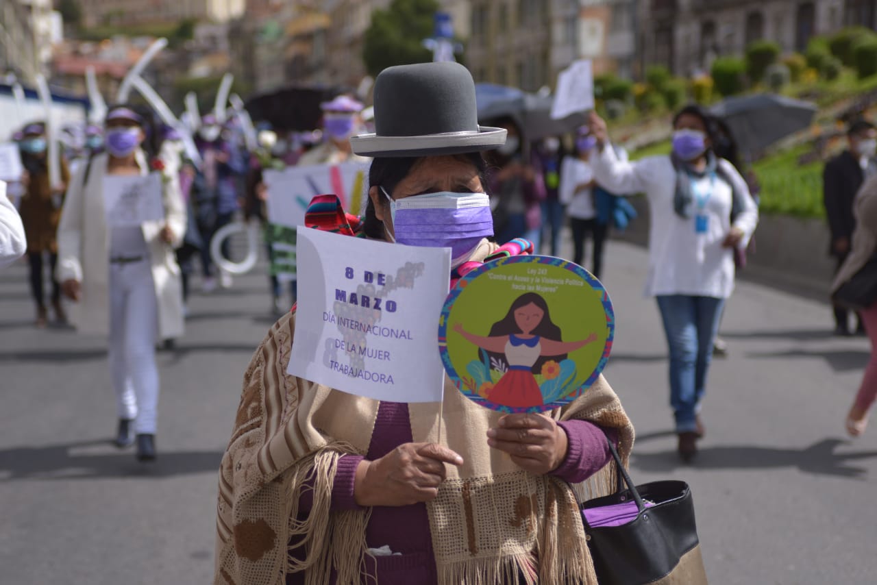 Defensoría del Pueblo pide a autoridades subnacionales electas aprobación de políticas con enfoque de género