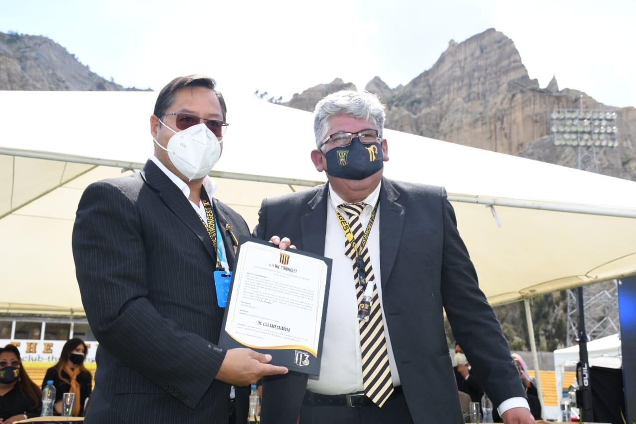 Presidente Arce felicita al club deportivo The Strongest que cumple 113 años de vida institucional