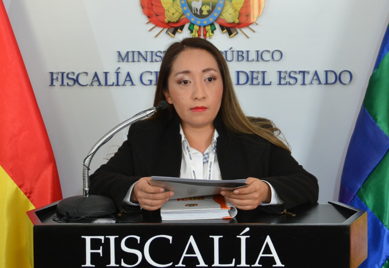 Informe forense revela lesiones previas en la pareja que cayó de un edificio en Santa Cruz