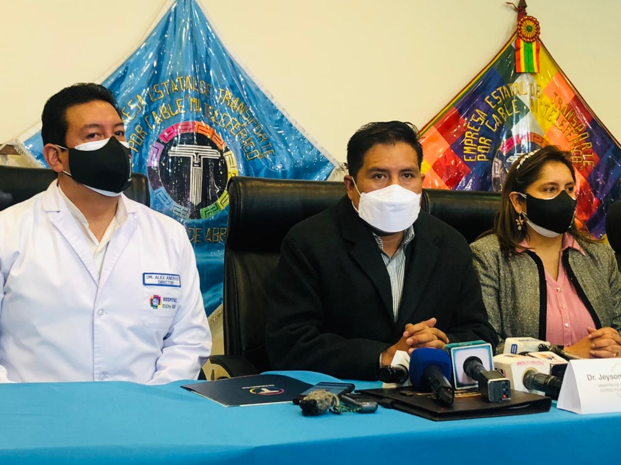 Ministro Auza califica de “atentado a la salud” uso de pruebas caducas en Santa Cruz