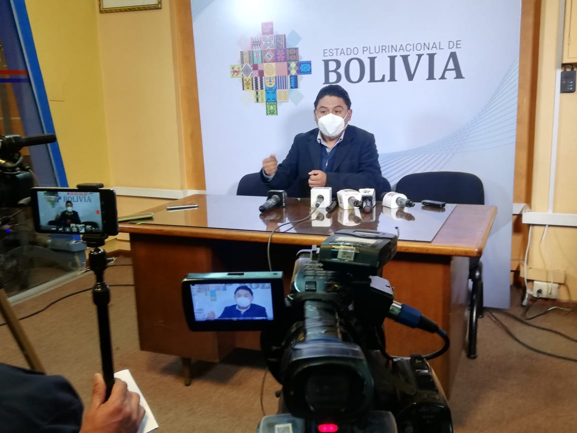 Ministro Lima: La Constitución da potestad al Presidente a designar a sus representantes ante el Órgano Electoral