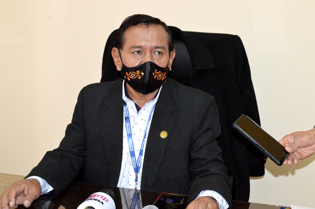 Educación exige celeridad a la distribución de textos escolares