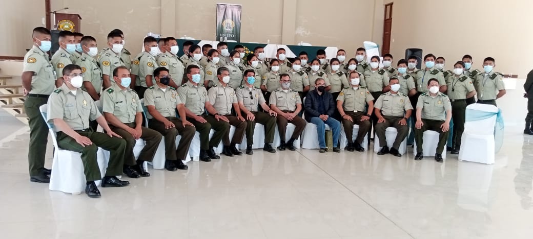 Más de 1.000 estudiantes de las facultades técnicas policiales del país son inscritos al SUS