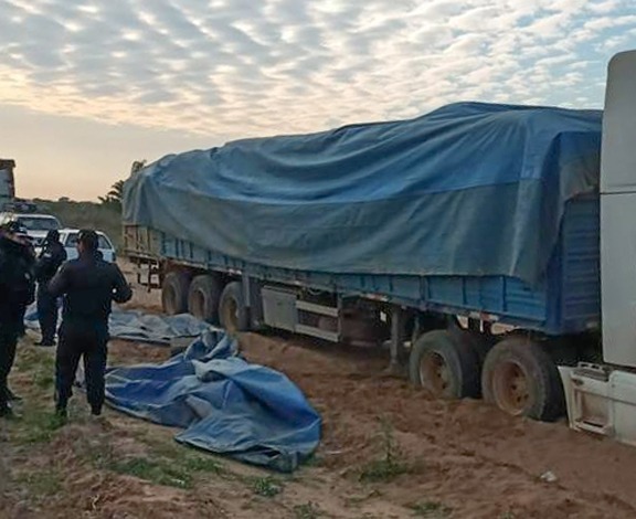 Aduana comisa camión con 47 t de bebidas y alimentos de contrabando por un valor de Bs 418.000 en Santa Cruz