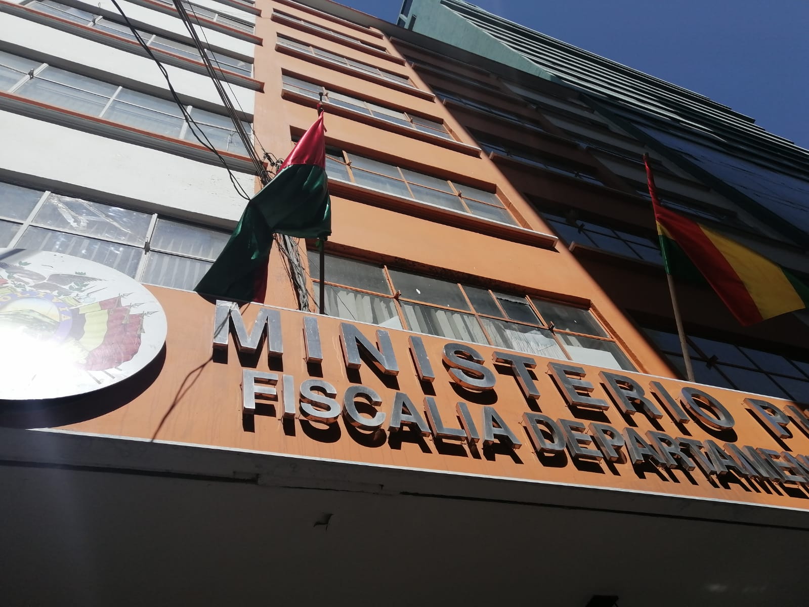 Fiscalía declara a exviceministro Eduardo Peinado como prófugo de la justicia