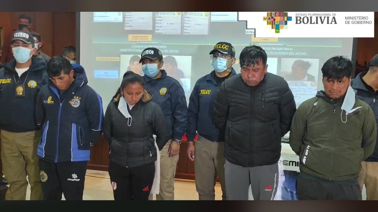 Aprehenden a autores del robo de $us 235.000 de la Cooperativa Minera Porvenir en La Paz