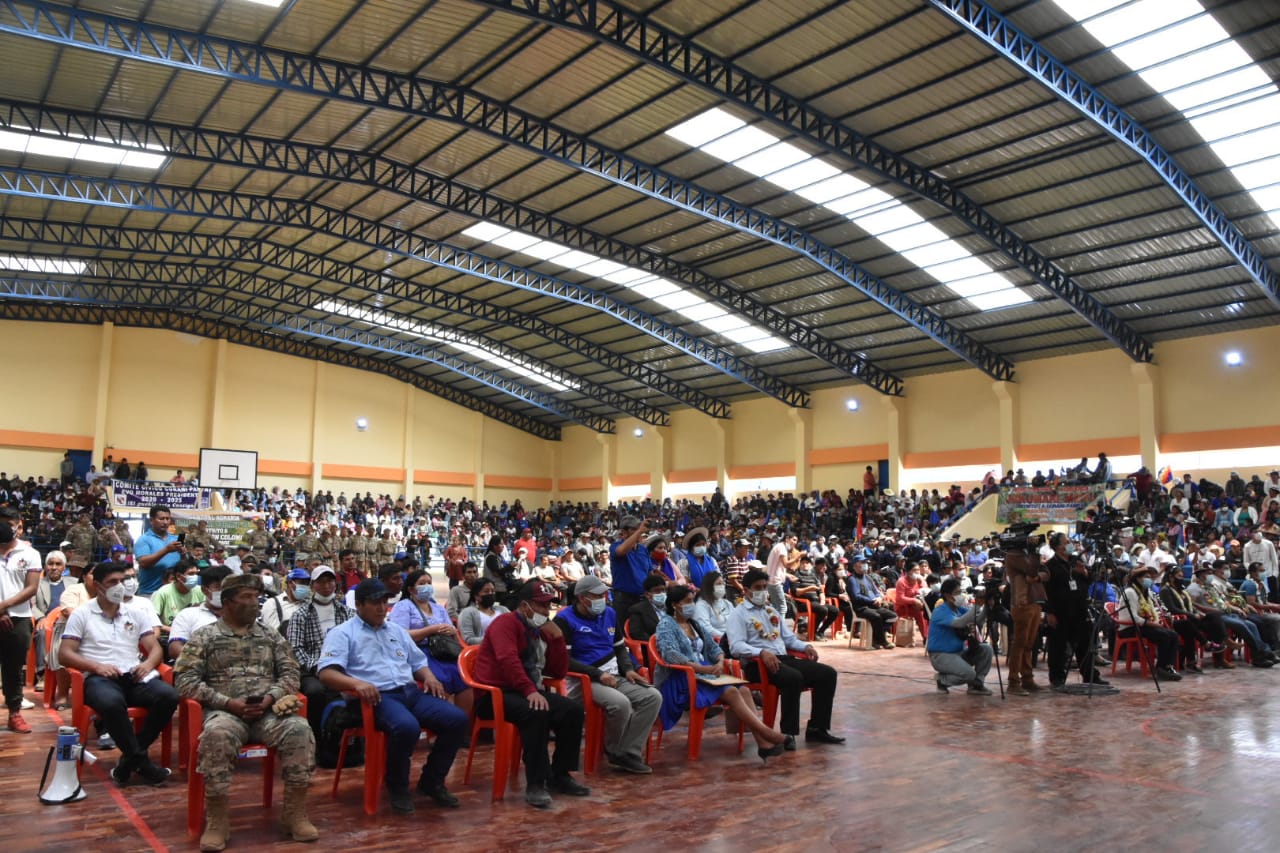 Municipio de Colomi estrena el coliseo Dionisio Morales Choque