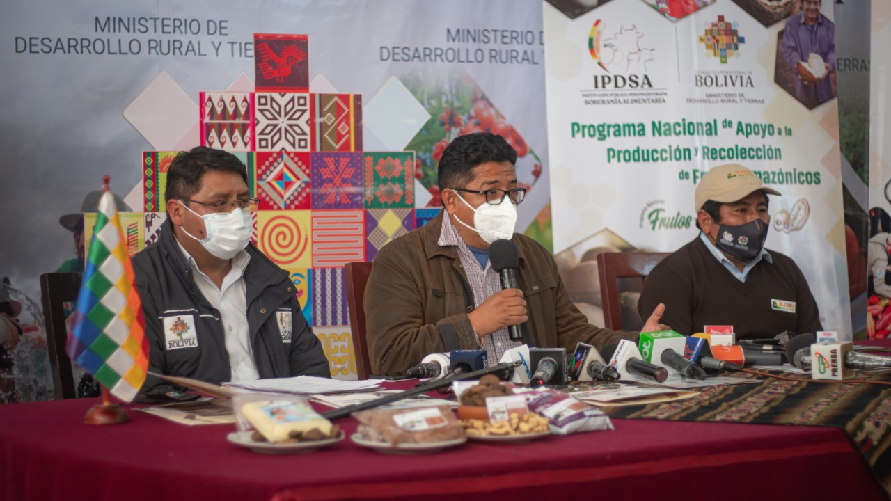 Gobierno organiza feria para mostrar la producción y consumo de frutos amazónicos