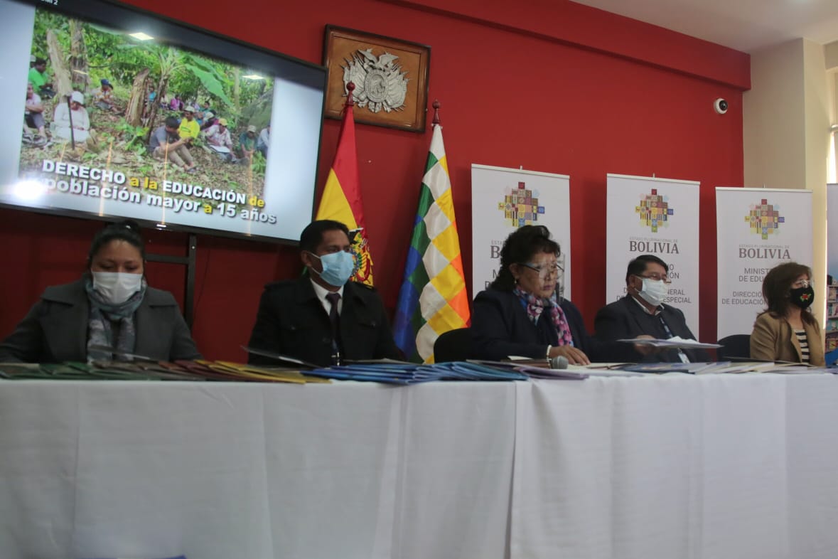 Bolivia conmemora el Día Internacional de la Alfabetización y el Día Nacional de la Educación Alternativa