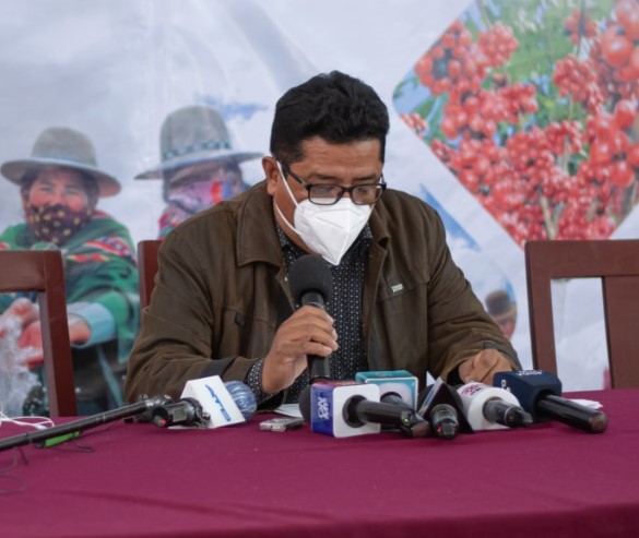 Senasag presenta denuncia formal contra falsificadores de insumos agrícolas