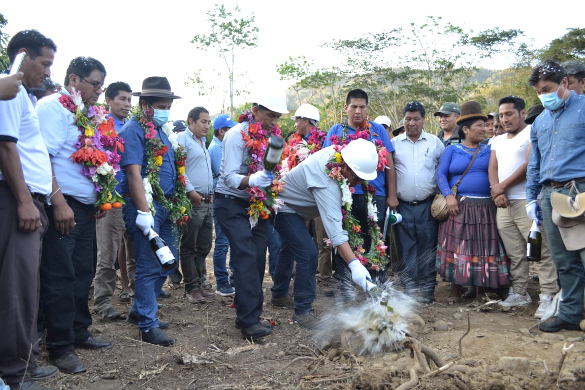 Caranavi: Gobierno inicia construcción de Planta de Abonos Orgánicos para fortalecer la producción de café por Bs 11,2 millones