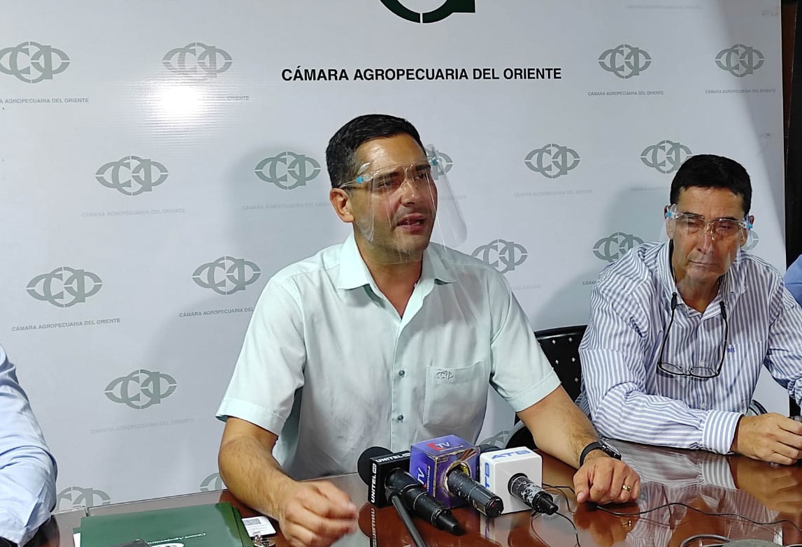 INRA y CAO sostienen reuniones de coordinación por predios avasallados en Santa Cruz