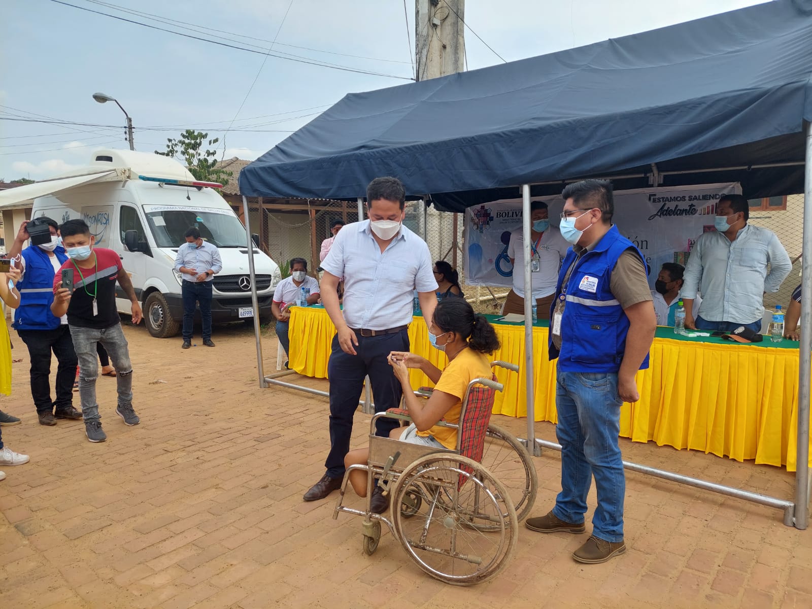Ministerio de Salud actualiza carnetización y atiende en especialidades a personas con discapacidad en Pando