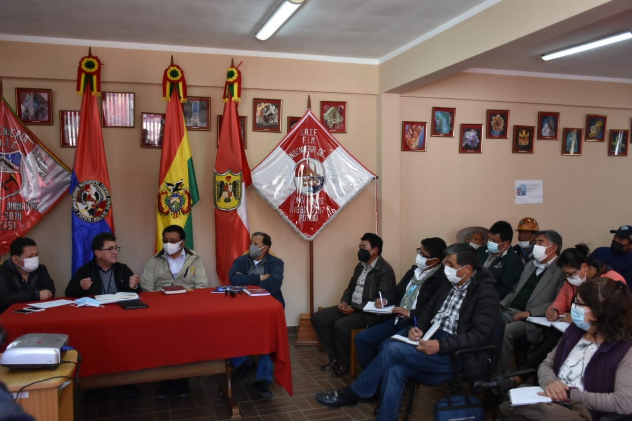 Ministerio de Minería presenta propuesta de estudio para preservar el Cerro Rico de Potosí