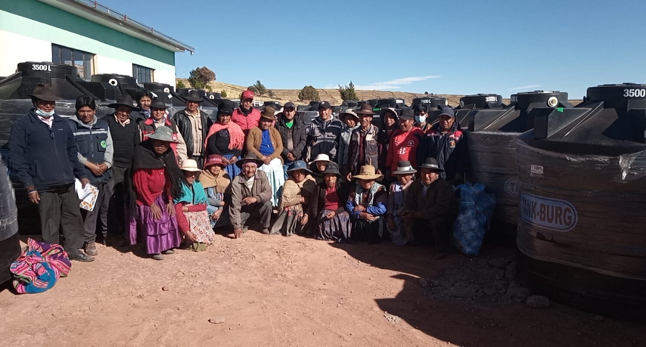 La Paz: Gobierno invierte Bs 3,1 millones para promover la producción de leche en el municipio Ingavi