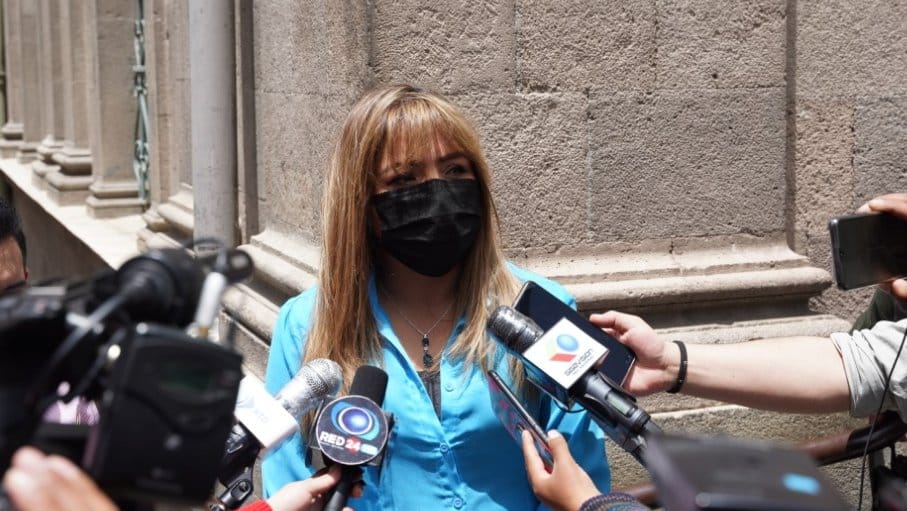 Viceministra de Comunicación repudia retención ilegal de periodistas en Guarayos