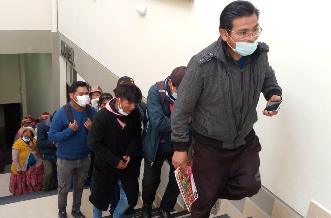 Víctimas de las masacres del 2019 llegan a La Paz para retomar el diálogo con el Gobierno