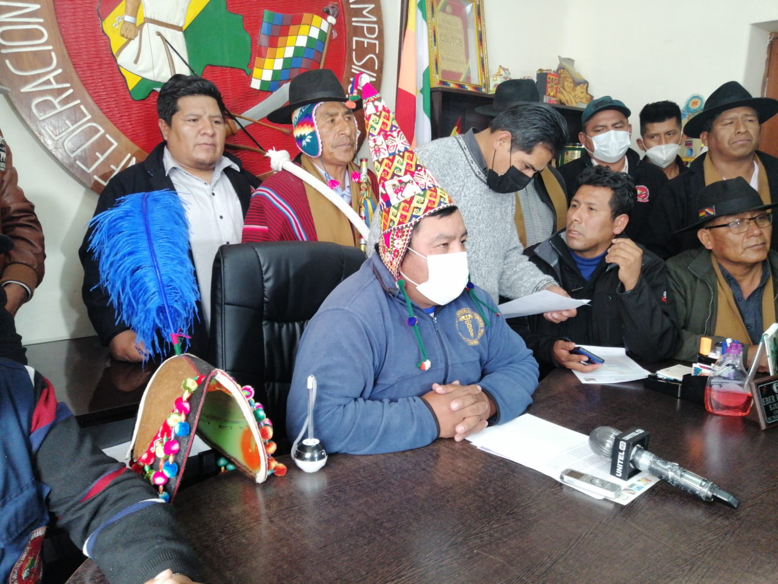 Campesinos de Bolivia reprochan anunció de paralización de actividades y se declaran en estado de emergencia