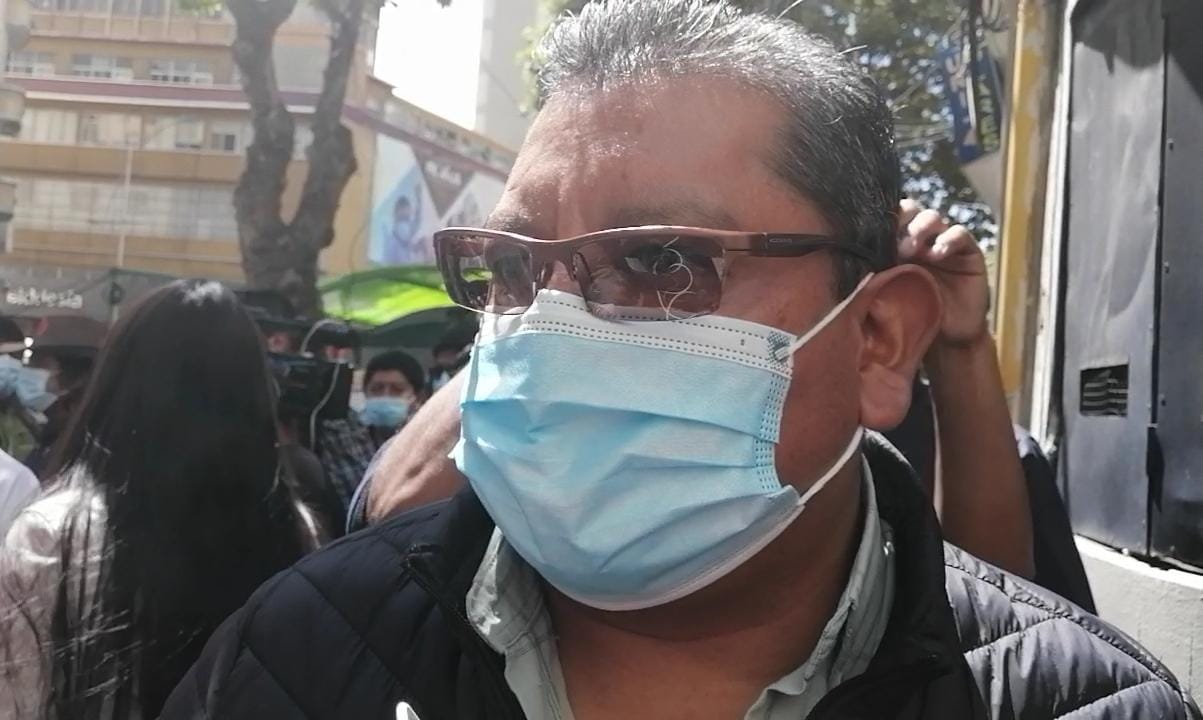 Confederación de Choferes de Bolivia afirma que no están “en condiciones de hacer un paro”