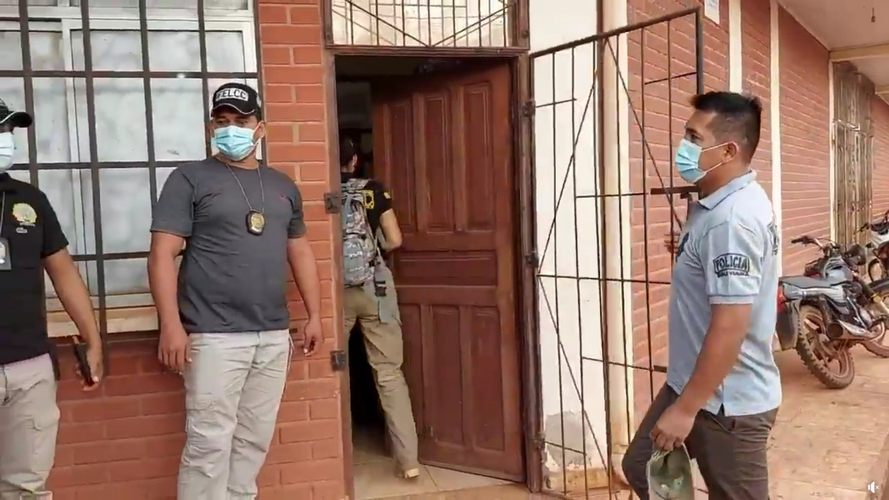 Aprehenden a exgerente de EBA, Karina Leiva Áñez, prima de Jeanine Áñez