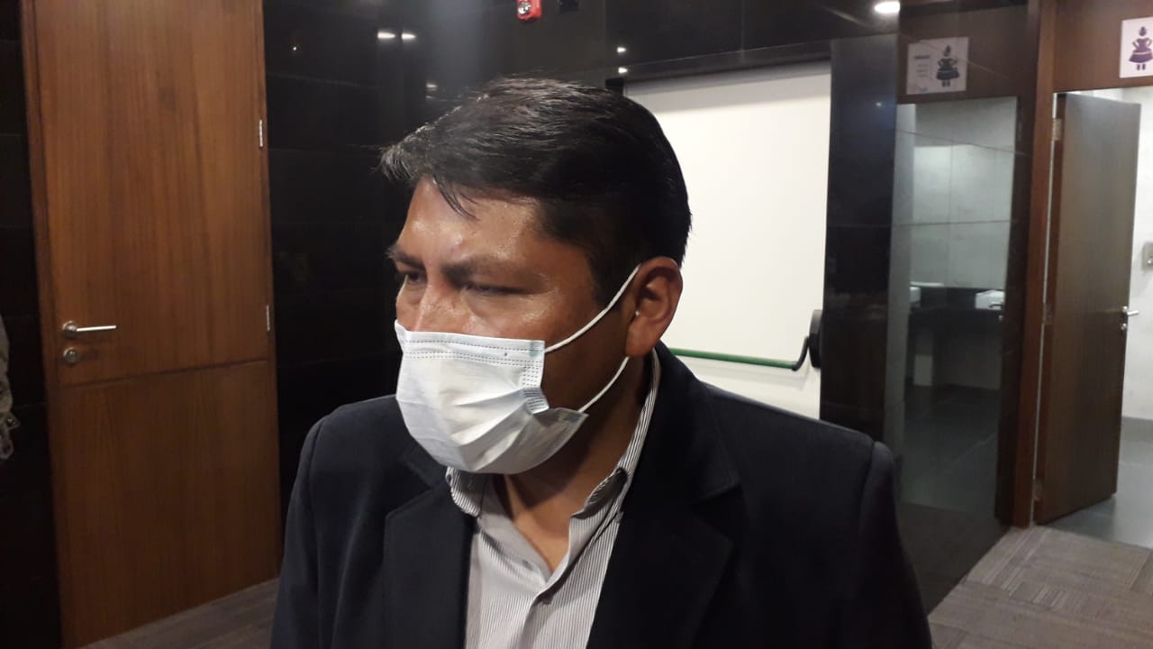 Diputado Angulo: Parlamentarios que protagonizaron actos bochornosos deben ser remitidos a la Comisión de Ética