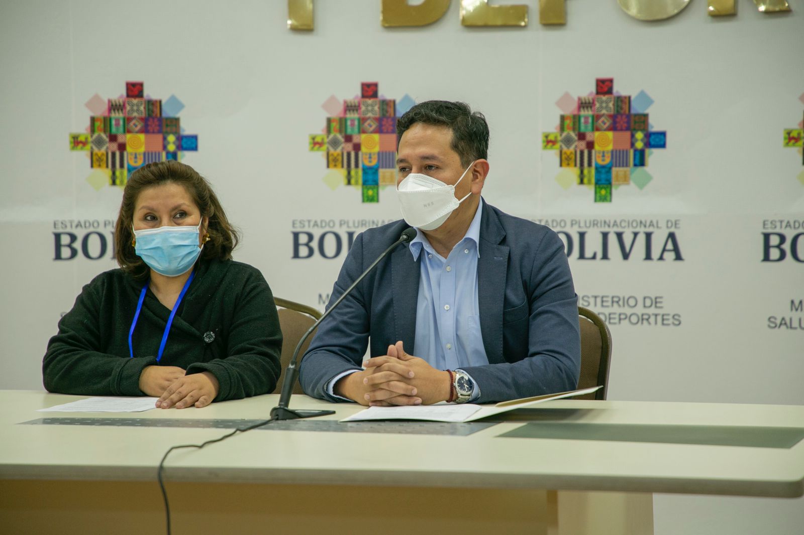 Ministerio de Salud denuncia obstaculización del libre tránsito de ambulancias por bloqueadores en Potosí