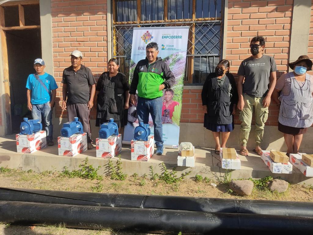 Gobierno apoya a familias floricultoras de Chuquisaca