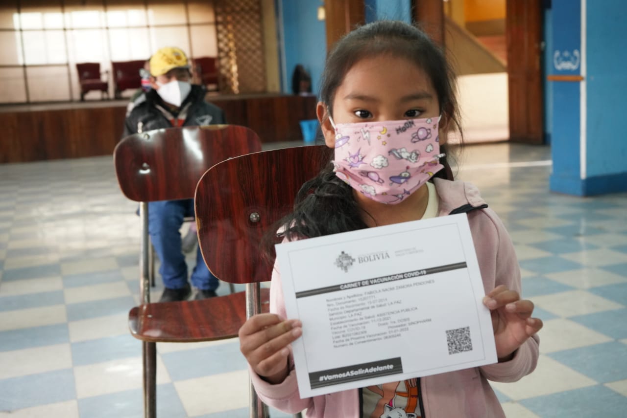 Bolivia pretende inmunizar a 1.646.498 menores desde 5 hasta los 11 años contra el COVID-19